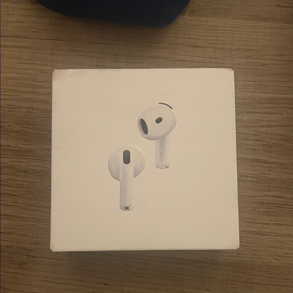 Apple Wireless Earbuds in White